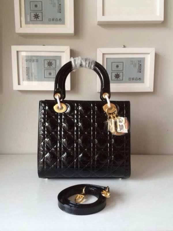 Replica cheap dior bagReplica discounted handbagsReplica dior dolce vita.